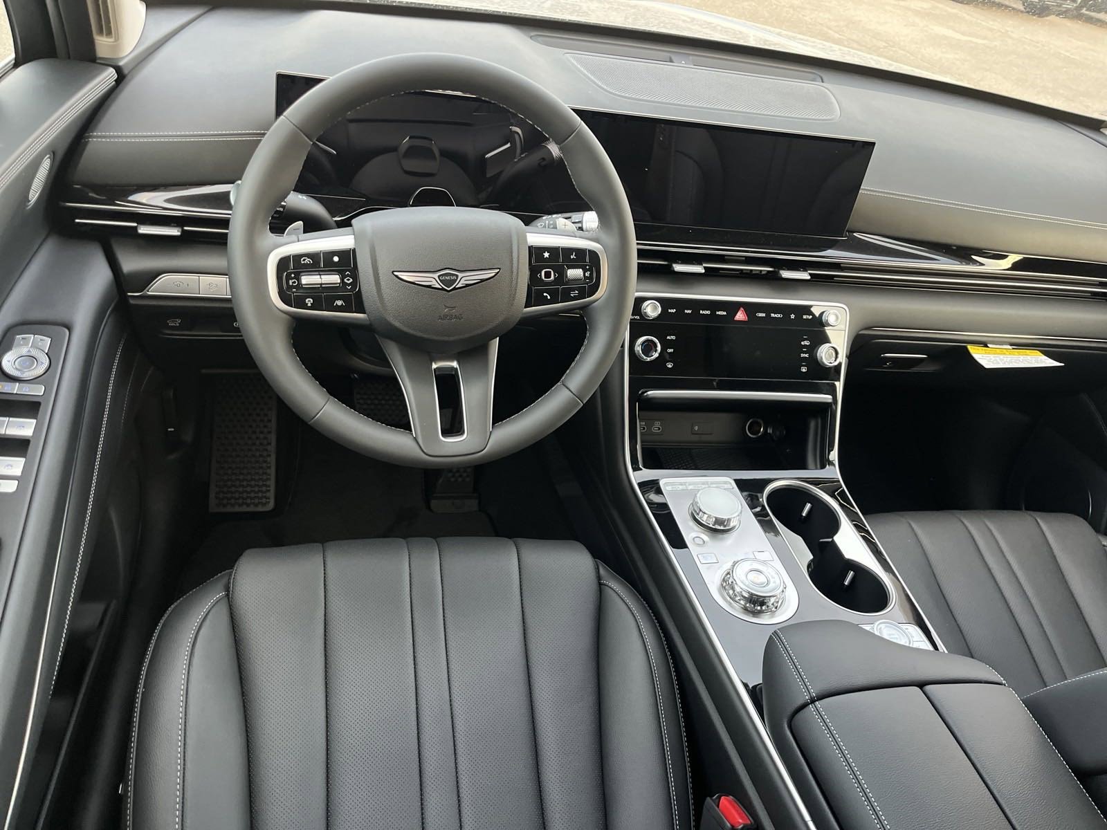 New 2025 Genesis GV80 2.5T image 7
