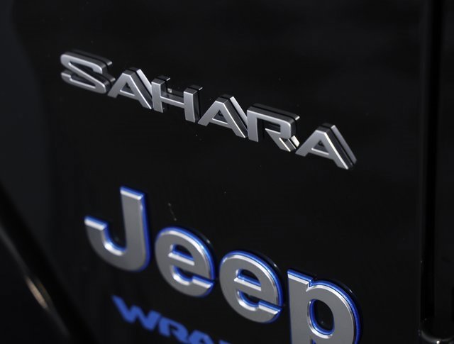 Used 2022 Jeep Wrangler Unlimited Sahara image 7