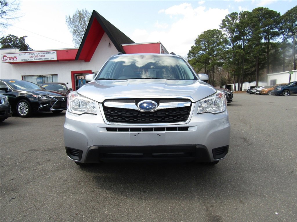 Used 2015 Subaru Forester 2.5i Premium image 3
