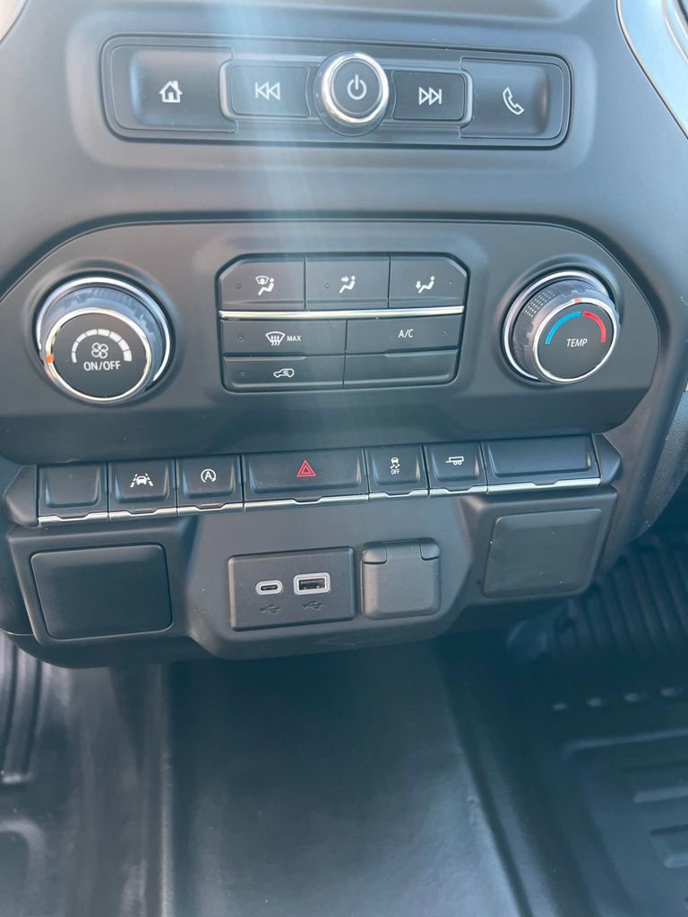 Used 2025 Chevrolet Silverado 1500 W/T image 13