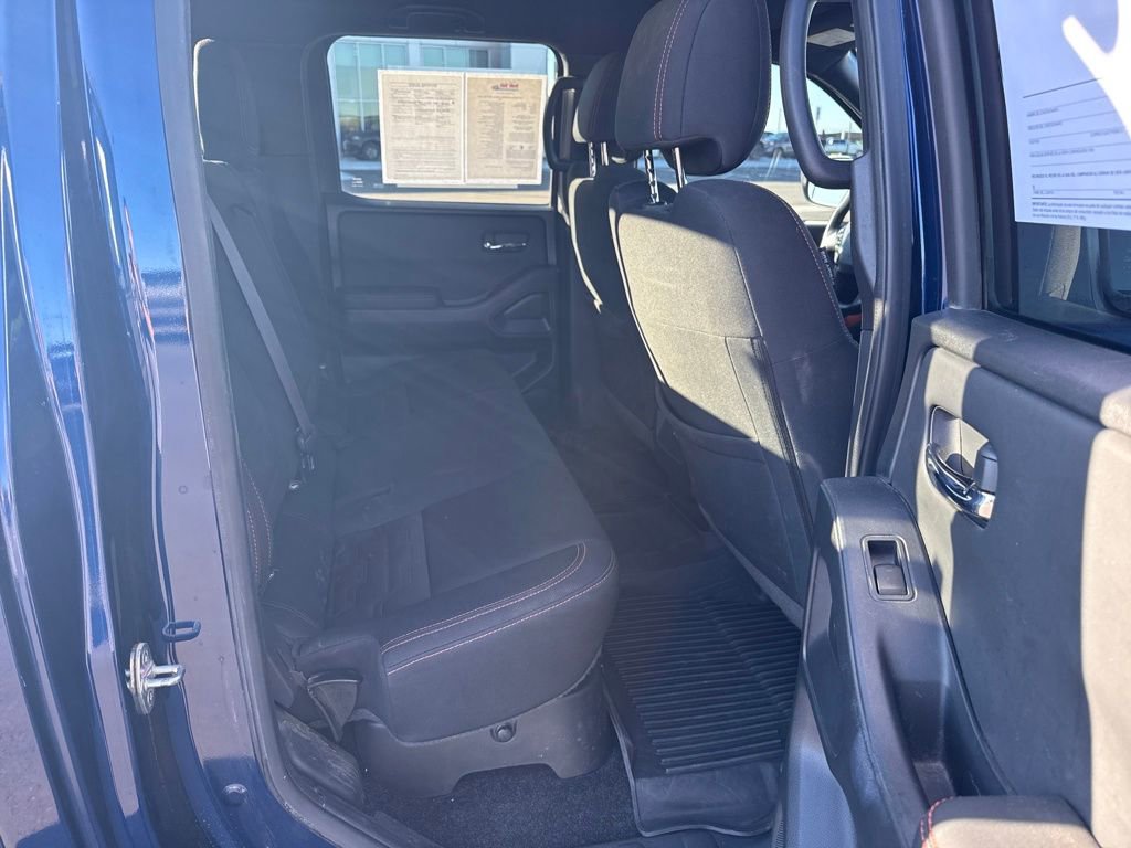 Used 2022 Nissan Frontier PRO-4X w/ Technology Package image 37