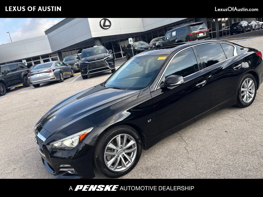 Used 2015 INFINITI Q50 Premium w/ Navigation Package RWD image 1