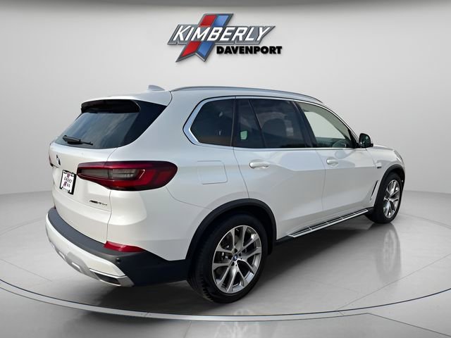 Certified 2022 BMW X5 xDrive45e w/ Executive Package image 5
