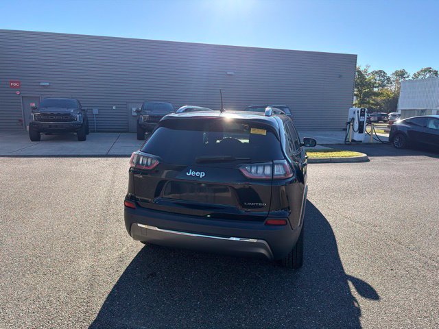 Used 2019 Jeep Cherokee Limited FWD image 6