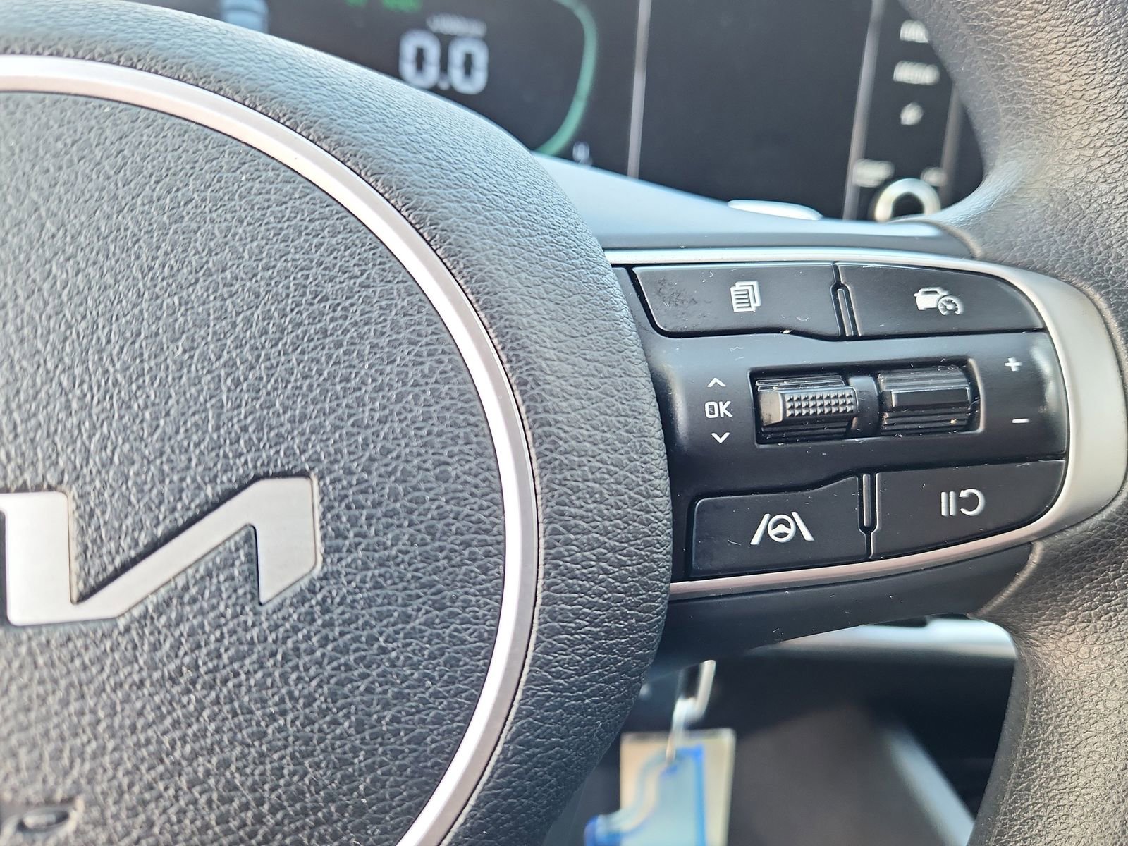 Used 2023 Kia Sportage LX image 21