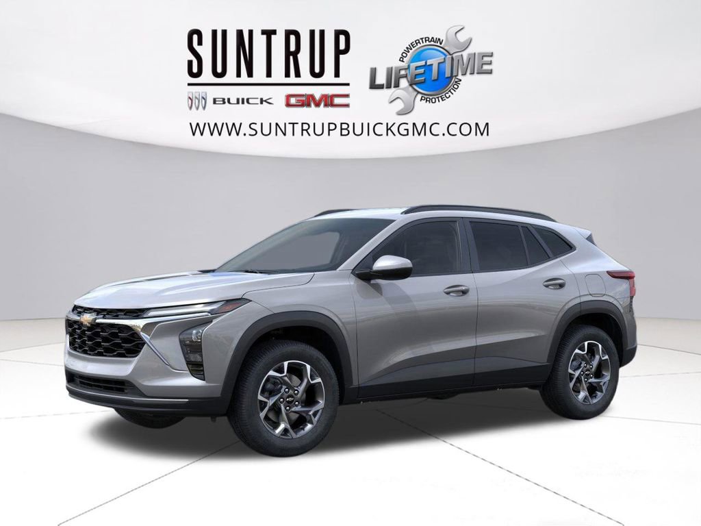 Used 2025 Chevrolet Trax LT w/ LT Convenience Package image 28