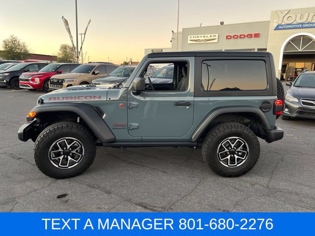Used 2024 Jeep Wrangler Rubicon w/ Convenience Group AWD/4WD image 2