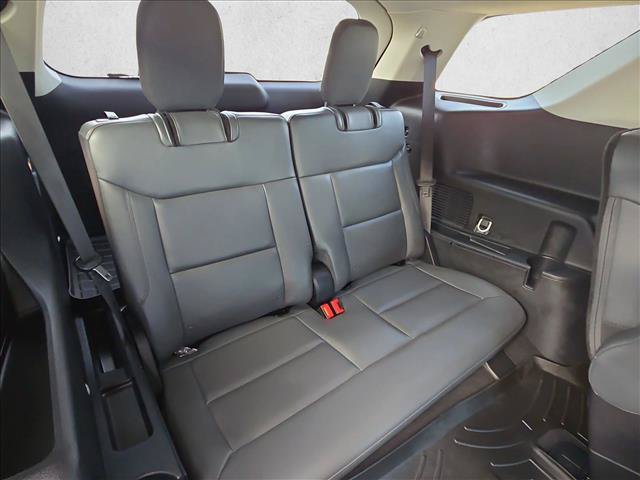 Certified 2025 Ford Explorer Active w/ Active Comfort Package RWD image 19