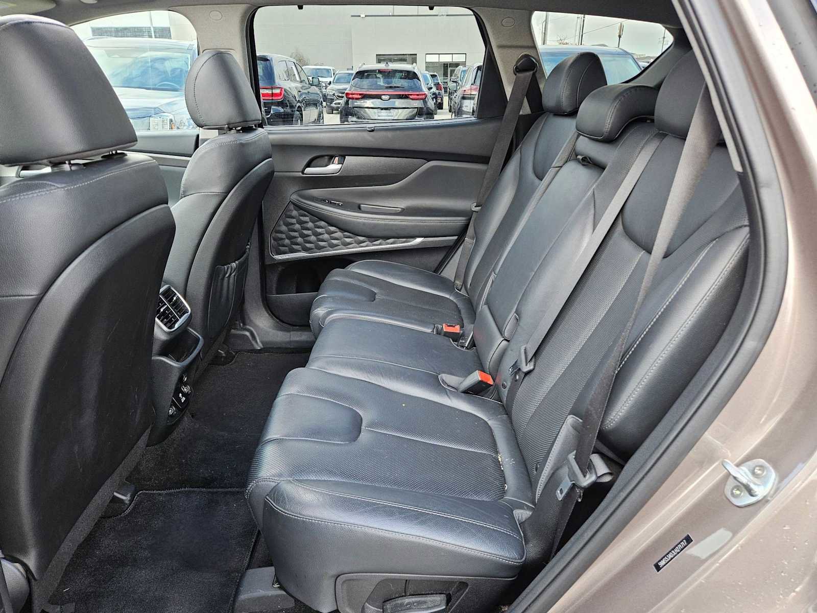 Used 2020 Hyundai Santa Fe Limited image 18