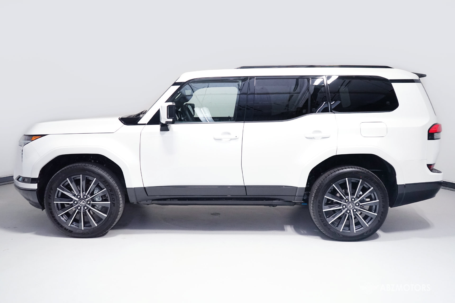 Used 2026 Lexus GX 550 AWD/4WD image 4