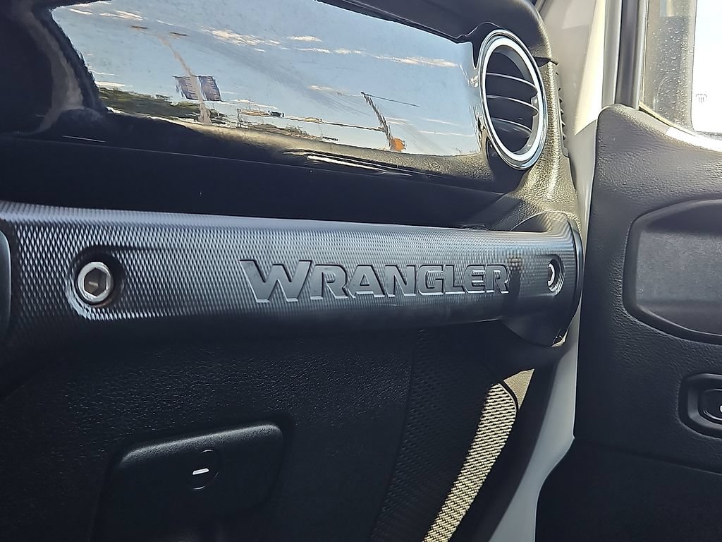 Used 2019 Jeep Wrangler Rubicon AWD/4WD image 20