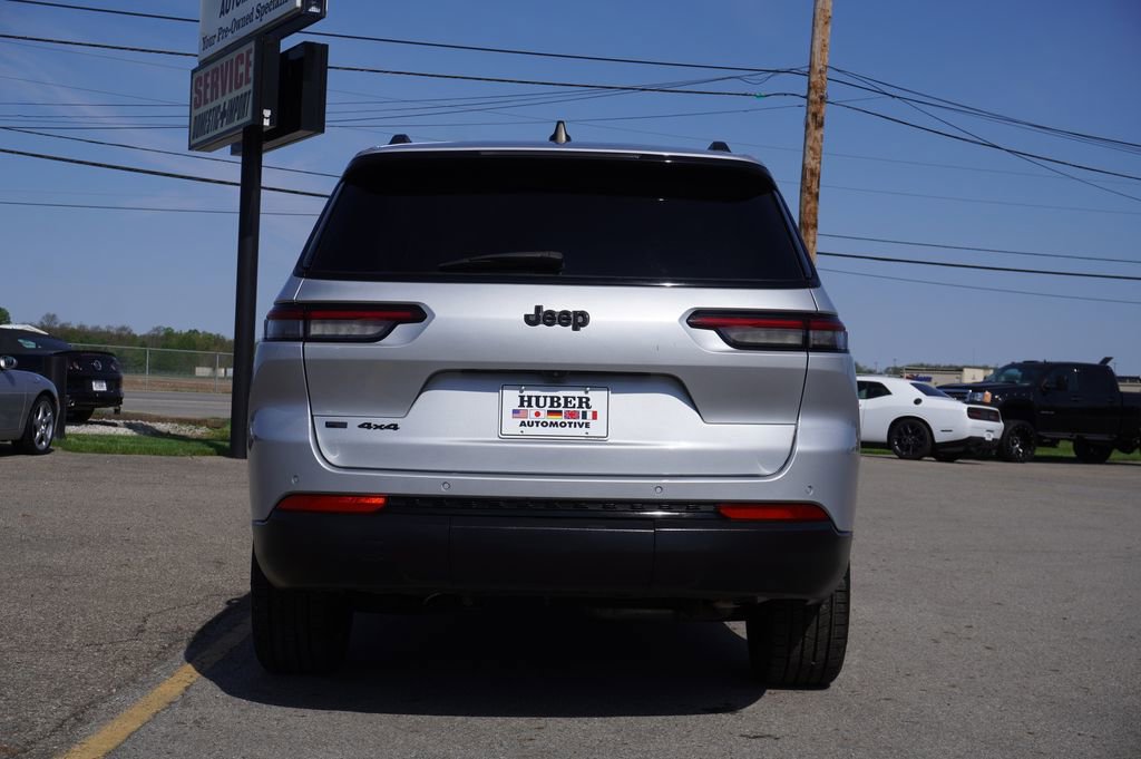 Used 2023 Jeep Grand Cherokee L Laredo AWD/4WD image 6