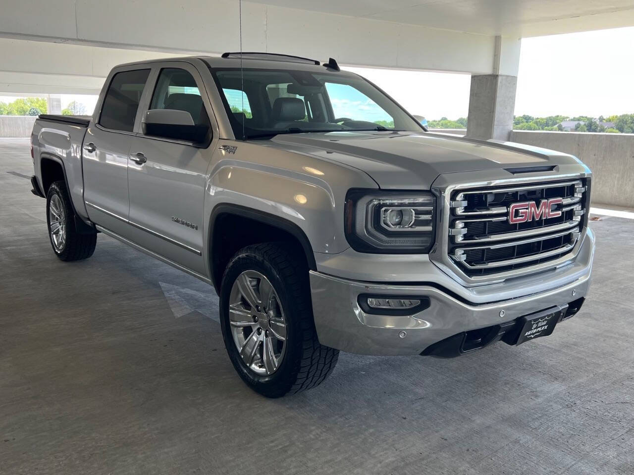Used 2016 GMC Sierra 1500 SLT AWD/4WD image 10