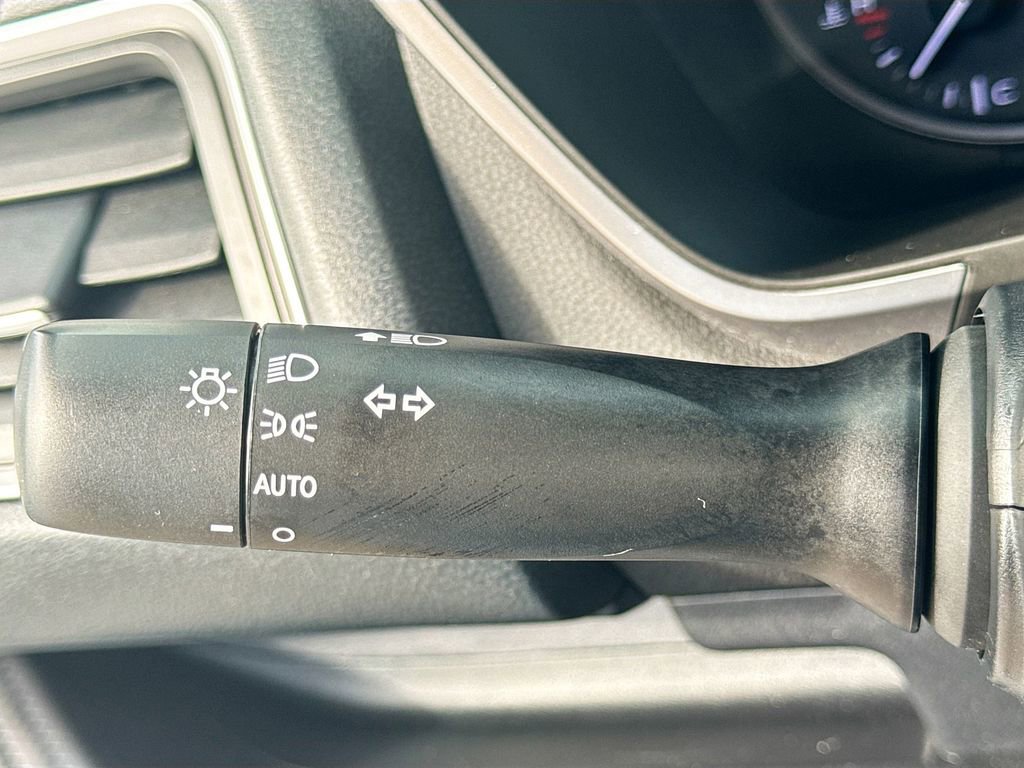 Certified 2023 Subaru Ascent Premium w/ Convenience Package image 15