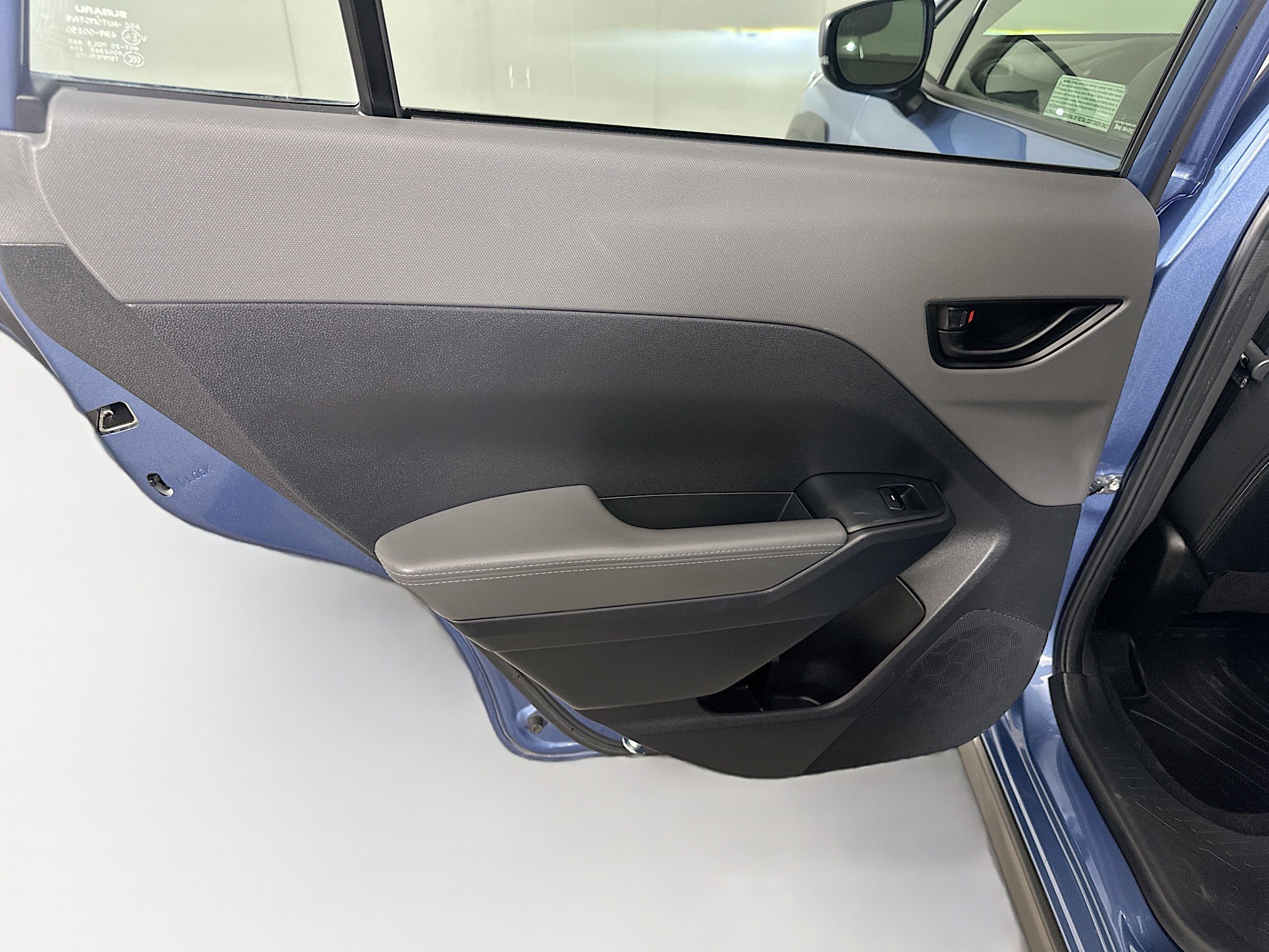 Used 2024 Subaru Crosstrek 2.0i Premium image 26