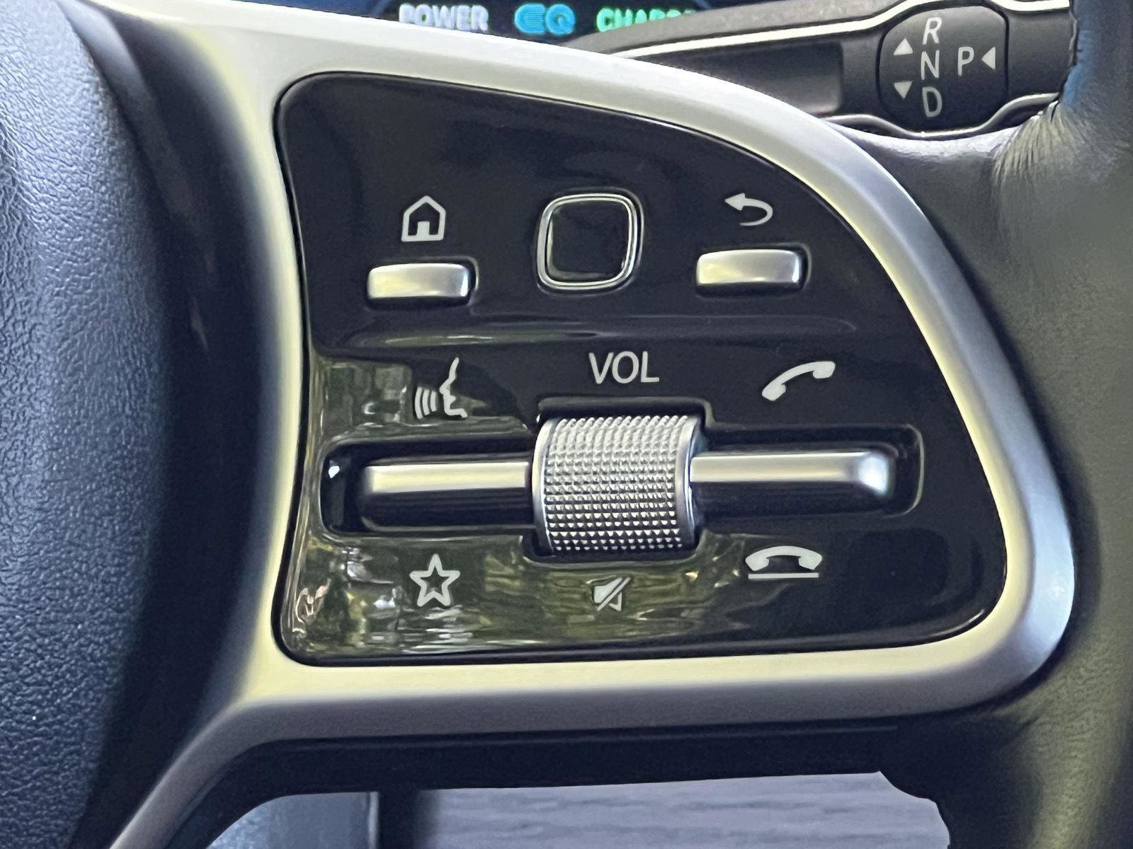 Used 2020 Mercedes-Benz GLE 450 4MATIC w/ AMG Line Exterior image 29