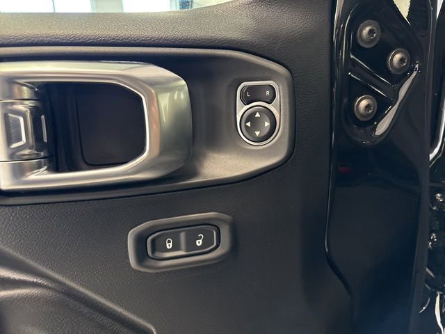 New 2026 Jeep Gladiator Willys image 13