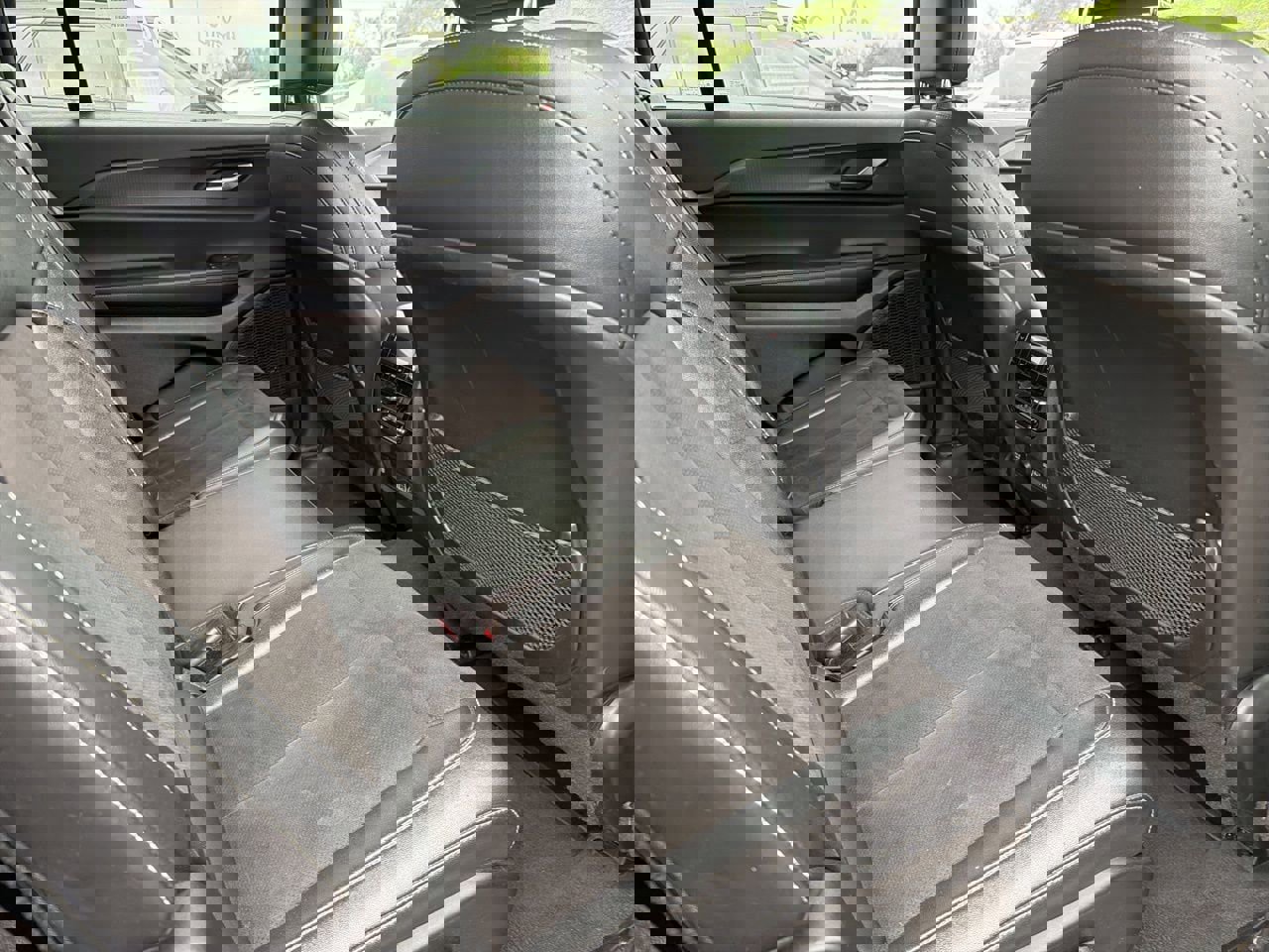 Used 2024 Jeep Grand Cherokee L Laredo AWD/4WD image 19