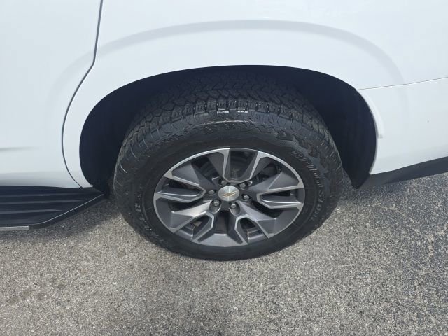 Used 2023 Chevrolet Tahoe LT w/ Luxury Package image 34