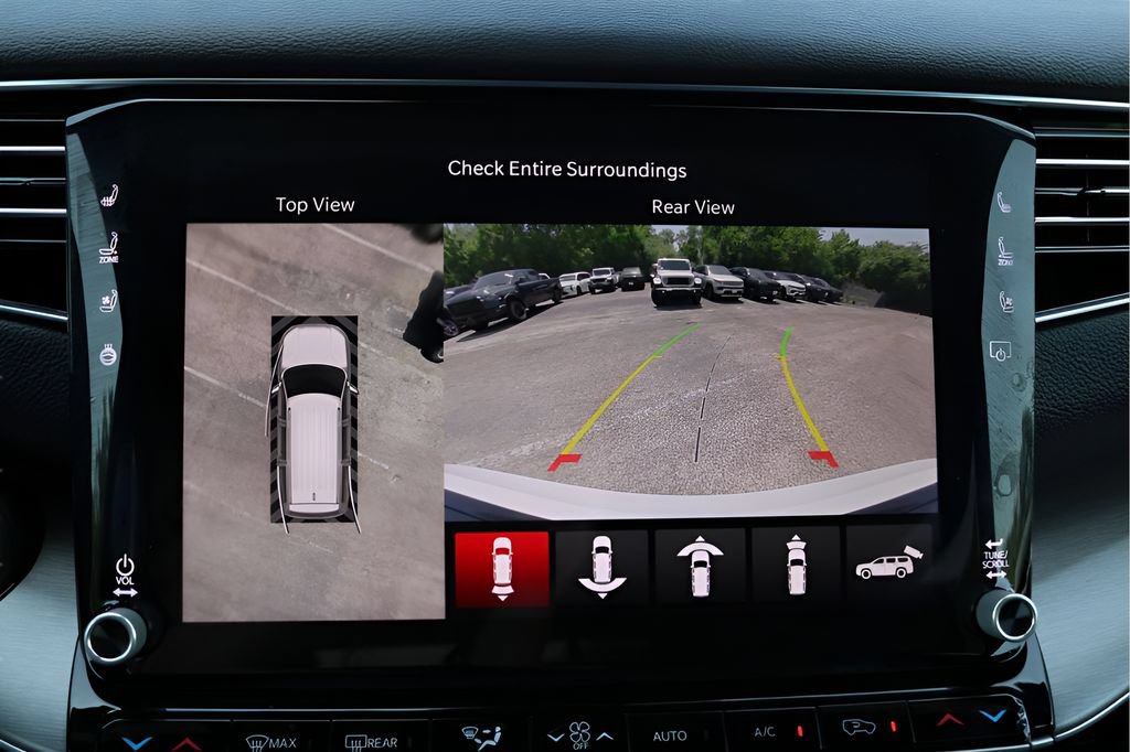 New 2026 Jeep Grand Wagoneer 4WD image 27