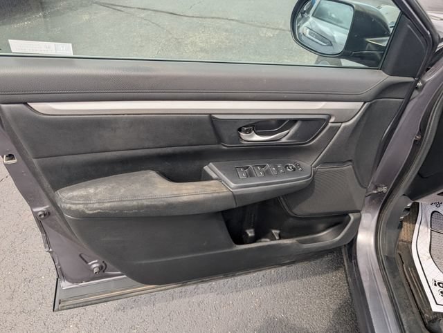 Used 2020 Honda CR-V LX image 11