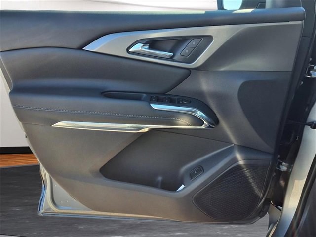 New 2026 Chevrolet Traverse LT w/ Sun and Wheel Package image 14