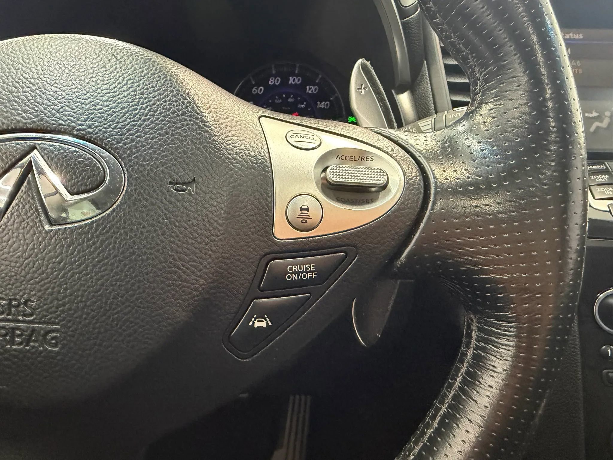 Used 2009 INFINITI FX35 AWD w/ Technology Pkg image 21