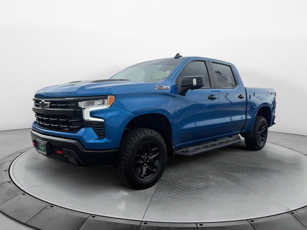 Certified 2022 Chevrolet Silverado 1500 LT Trail Boss w/ LT Trail Boss Premium Package AWD/4WD image 2