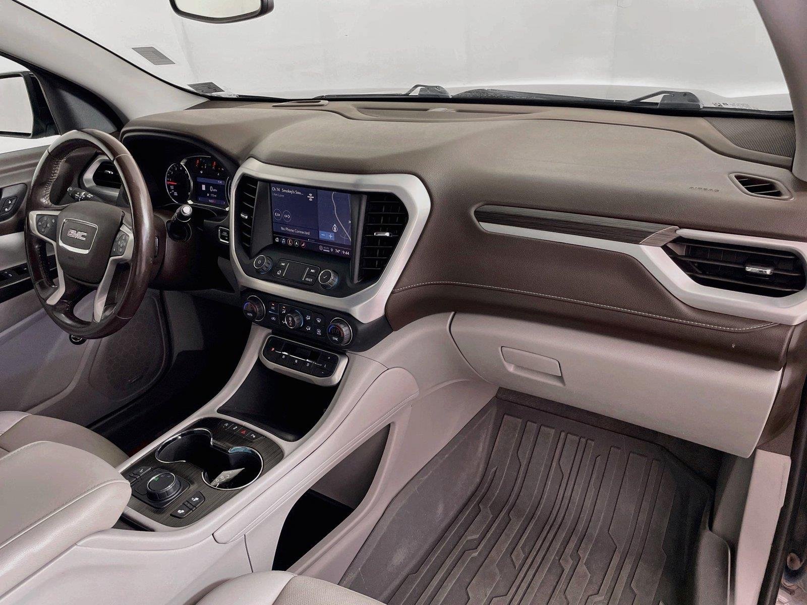 Used 2021 GMC Acadia SLT w/ LPO, Floor Liner Package FWD image 34
