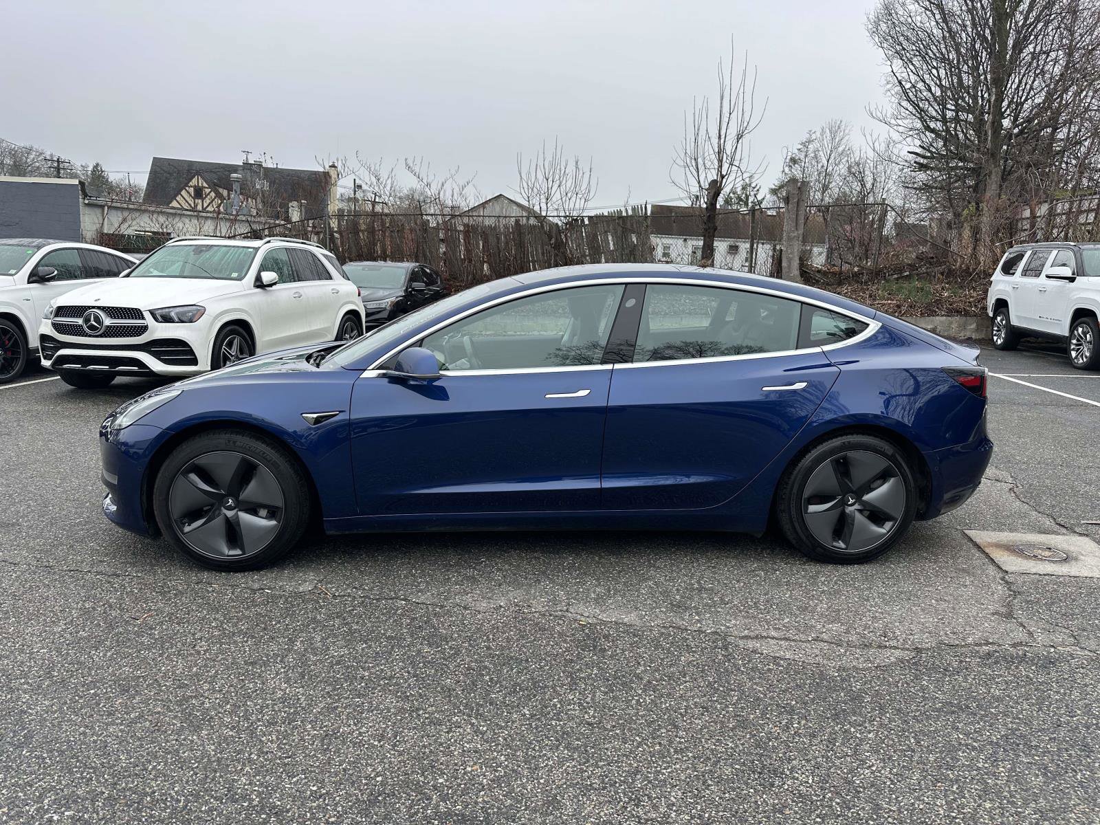 Used 2019 Tesla Model 3 Long Range AWD/4WD image 6