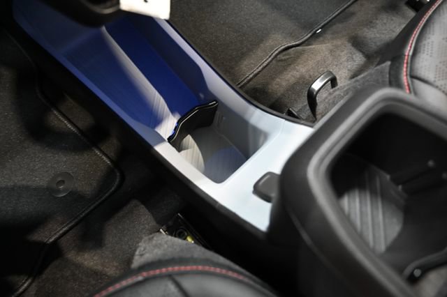 New 2027 Chevrolet Bolt RS w/ Technology Package FWD image 19