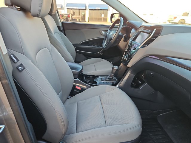 Used 2018 Hyundai Santa Fe Sport w/ 2.4L Value Package 02 FWD image 16