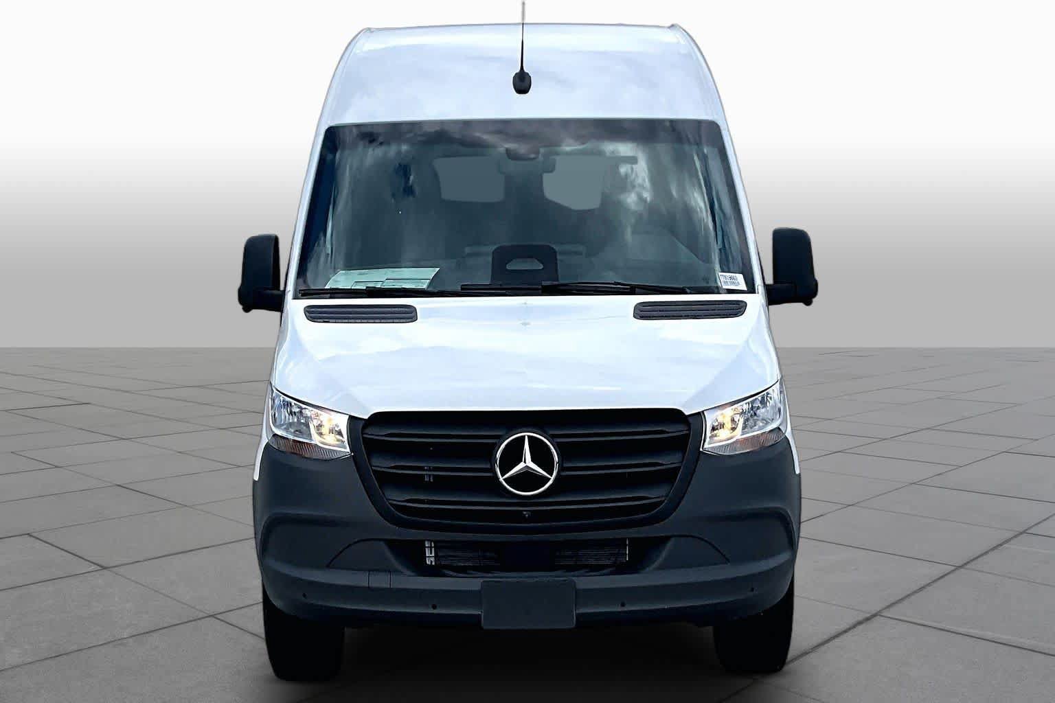 New 2026 Mercedes-Benz Sprinter 2500 image 3