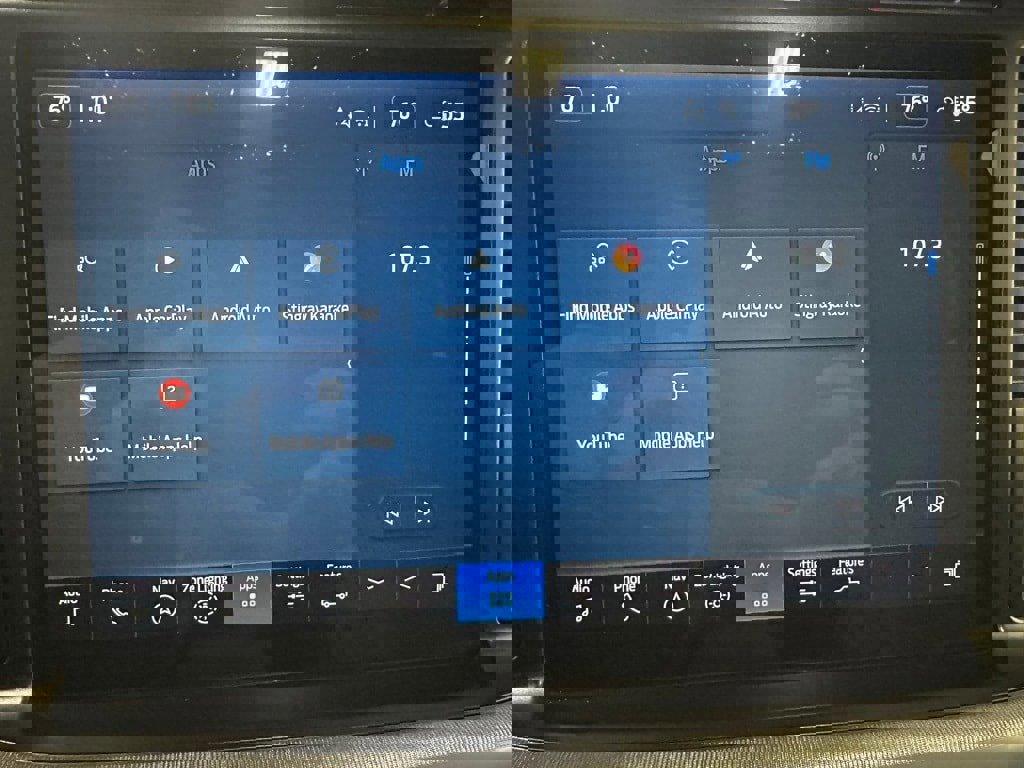 Used 2025 Ford F150 Lariat w/ Equipment Group 501A Mid image 31