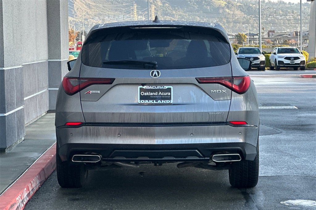 Certified 2023 Acura MDX A-Spec image 6
