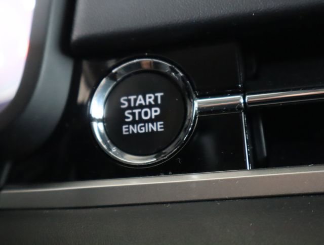 Used 2022 Mitsubishi Outlander SEL image 35