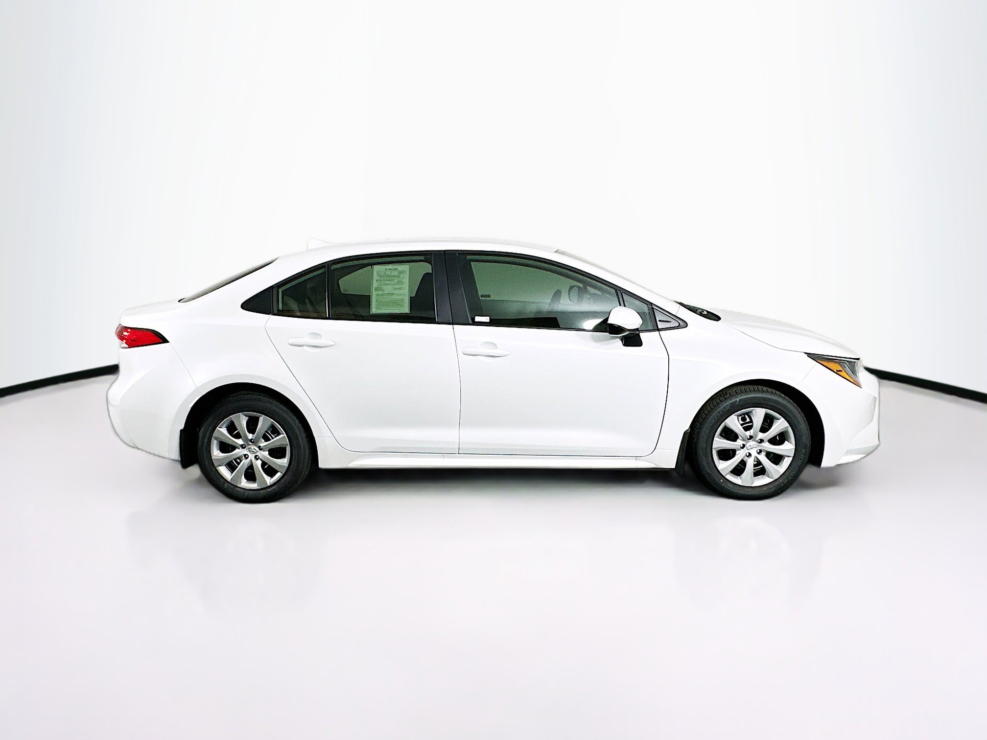 Used 2026 Toyota Corolla LE image 10