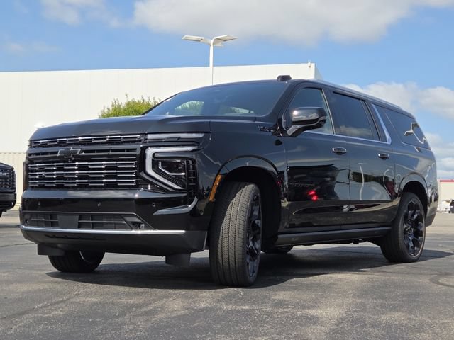 New 2026 Chevrolet Suburban High Country AWD/4WD image 15