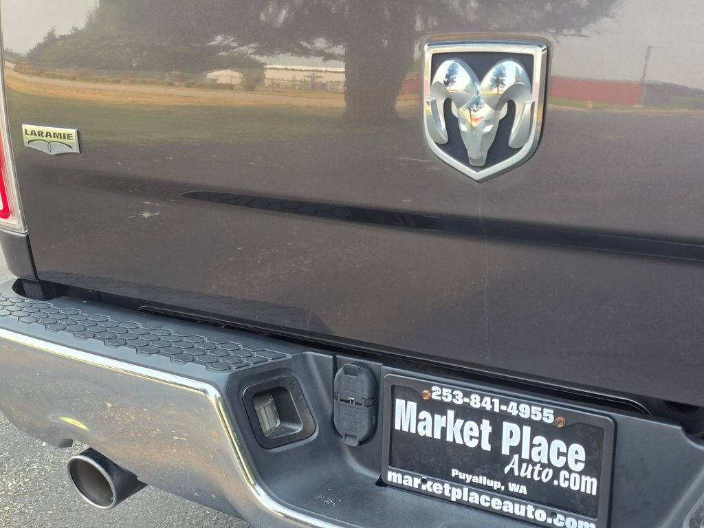 Used 2015 RAM 1500 Laramie w/ Convenience Group RWD image 16