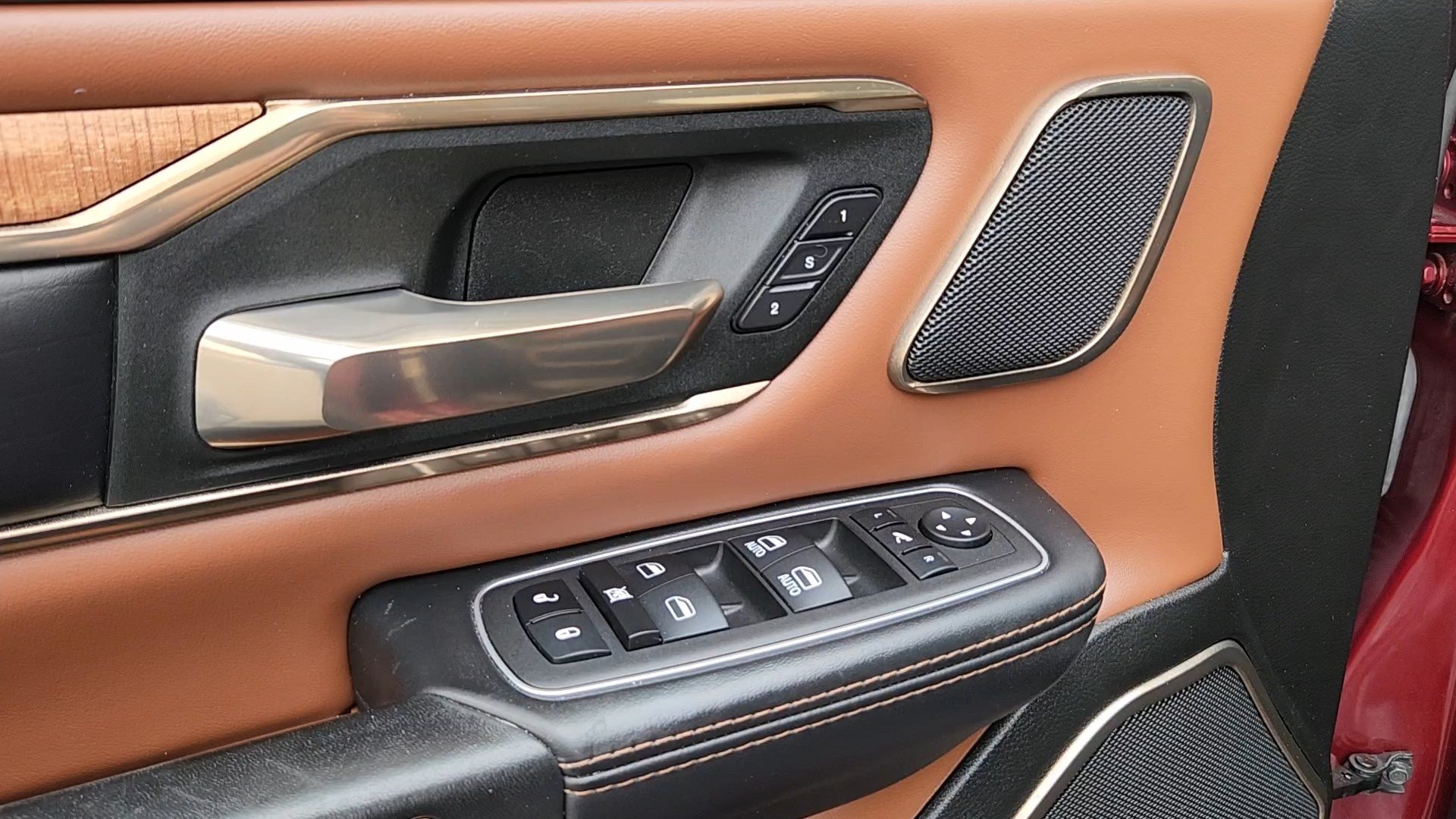 Used 2023 RAM 1500 Limited AWD/4WD image 7