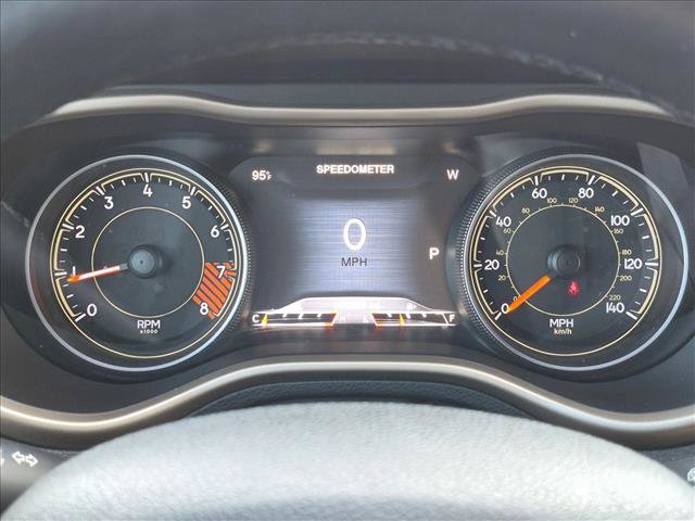 Used 2015 Jeep Cherokee Limited FWD image 10
