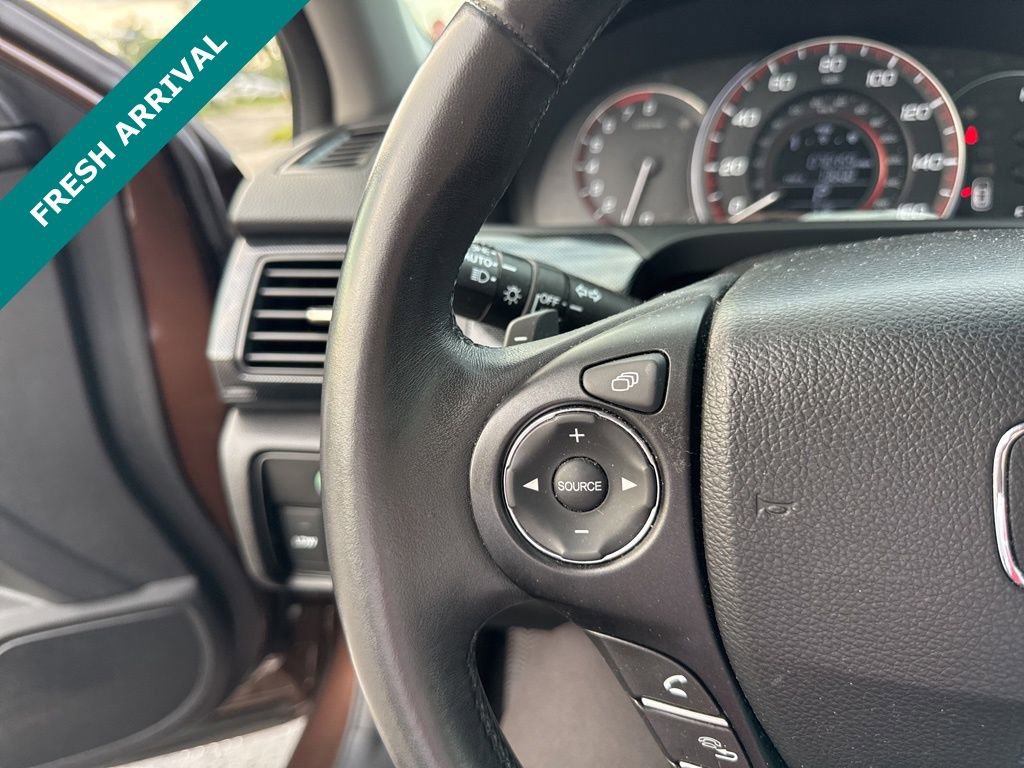 Used 2013 Honda Accord EX-L image 16