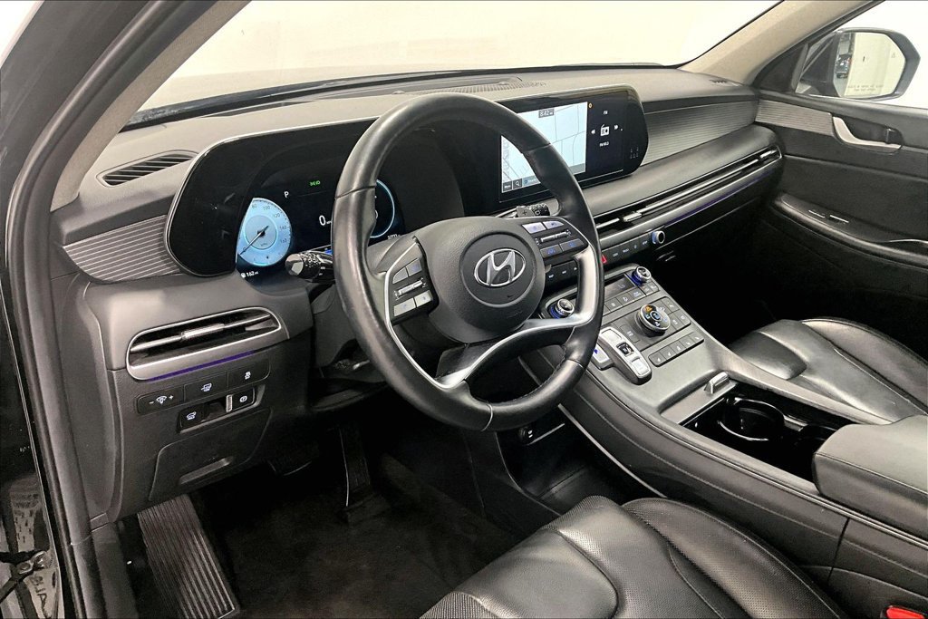Used 2025 Hyundai Palisade Limited AWD/4WD image 15