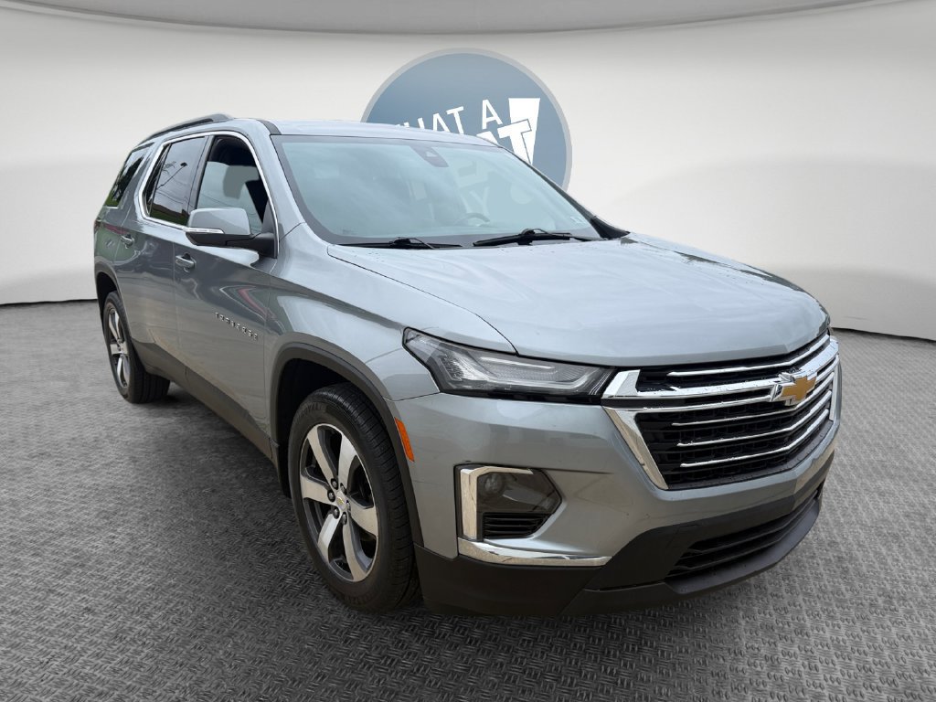 Certified 2023 Chevrolet Traverse LT w/ LT Premium Package AWD/4WD image 1