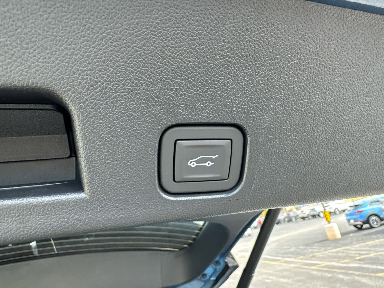 New 2026 Chevrolet Traverse LT AWD/4WD image 16