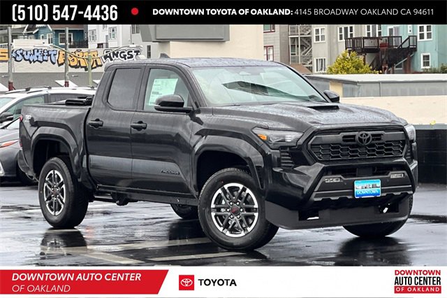 Used 2025 Toyota Tacoma TRD Sport image 1