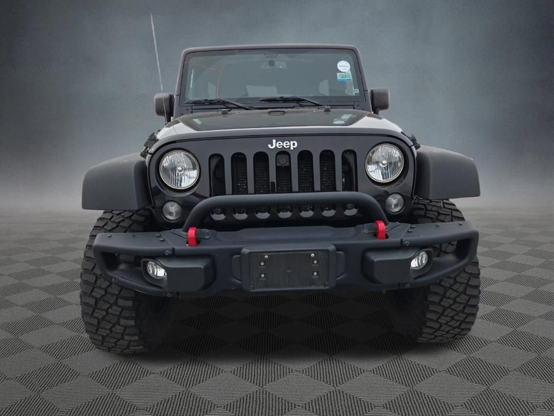 Used 2016 Jeep Wrangler Unlimited Rubicon w/ Connectivity Group AWD/4WD image 6