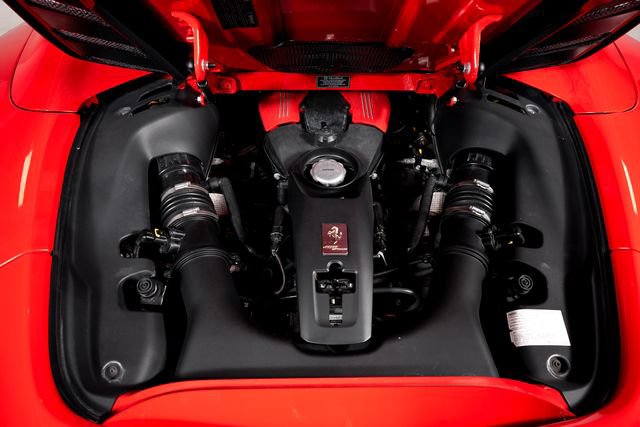 Used 2017 Ferrari 488 Spider RWD image 9