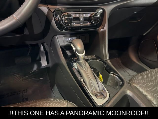 Used 2023 Buick Encore GX Essence w/ Experience Buick Package FWD image 20