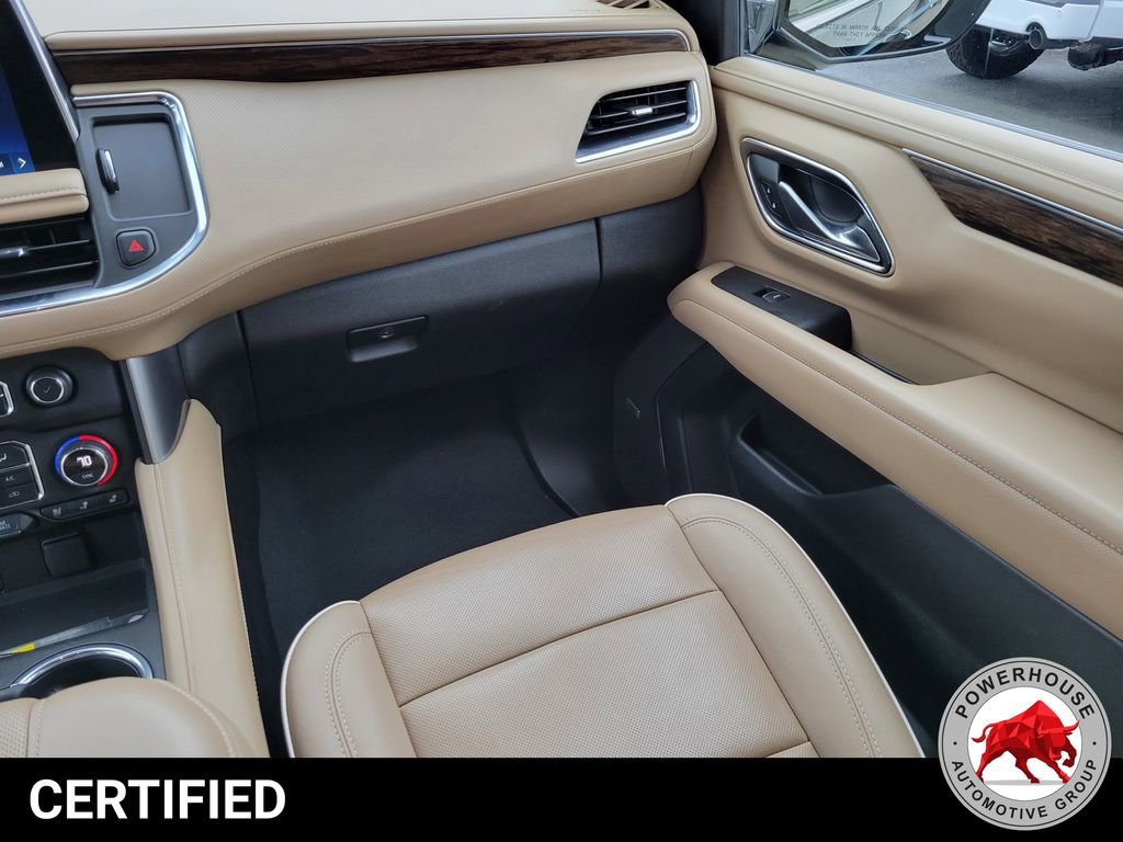 Used 2024 Chevrolet Suburban Premier image 22